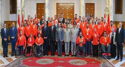 رسائل وأوسمة ومطالب وتبرع لـ"تحيا مصر" في تكريم الرئيس السيسي لأبطال ريو  